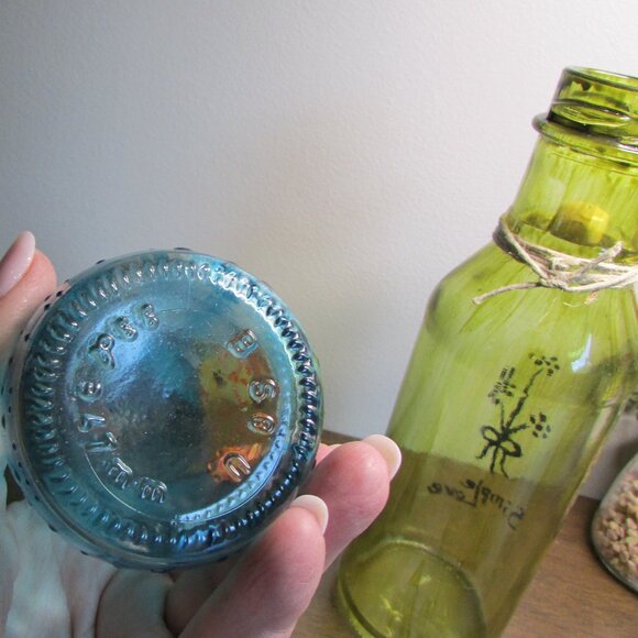 Hand Painted Upcycled Bottles: Blue & Green Folk Art Vases, Set of 2 - Picture 15 of 16